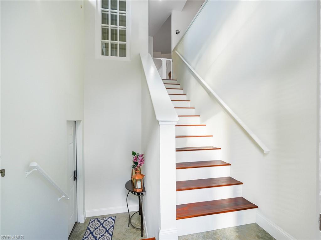 CLUBSIDE - Residential