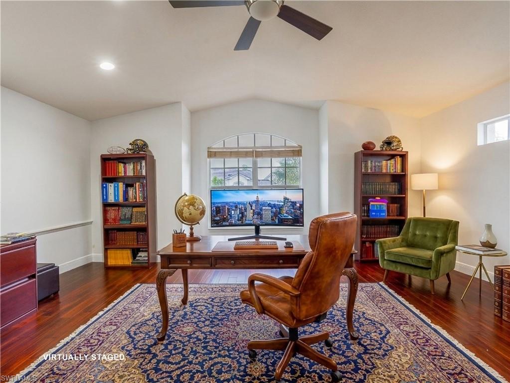 CLUBSIDE - Residential