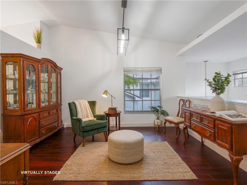 CLUBSIDE - Residential