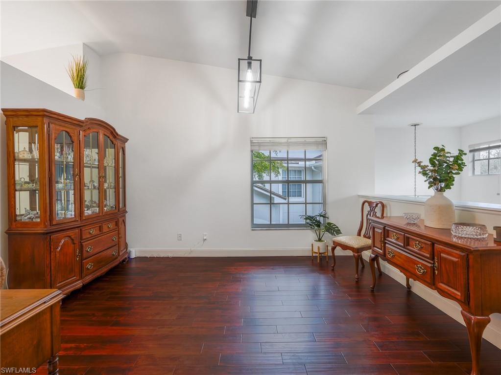 CLUBSIDE - Residential