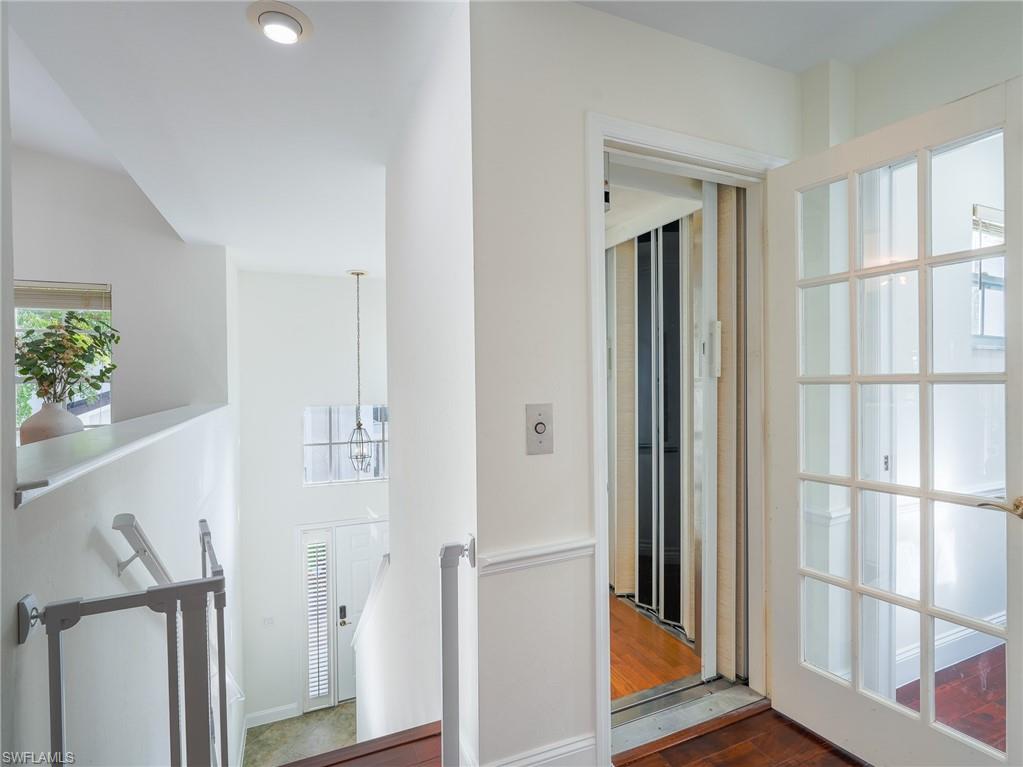 CLUBSIDE - Residential