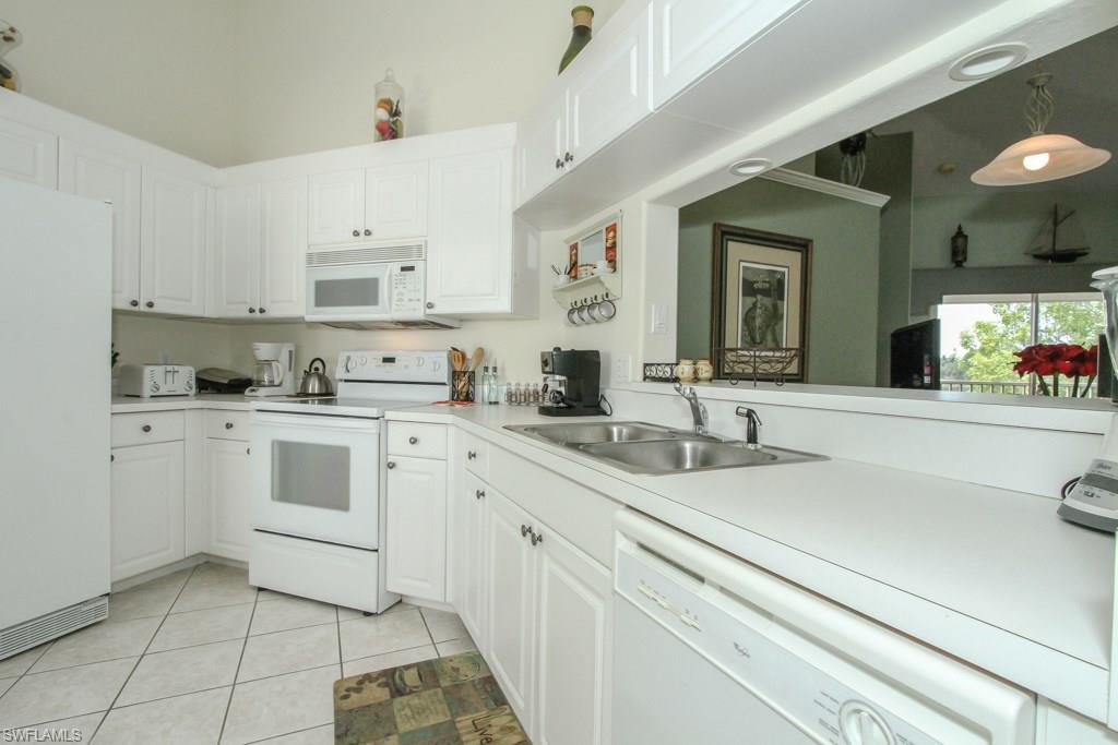 SWEETWATER BAY - Residential