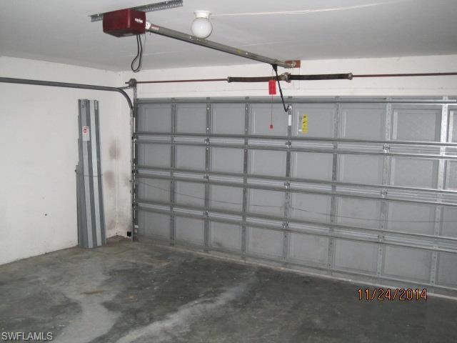 MIRROR LAKES - Residential