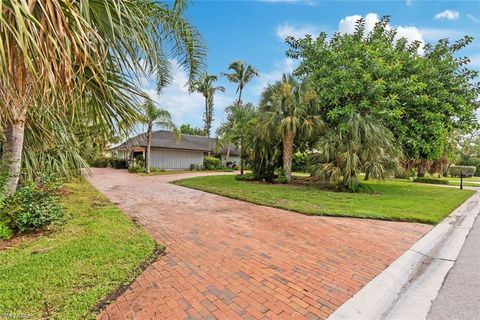 A home in NAPLES