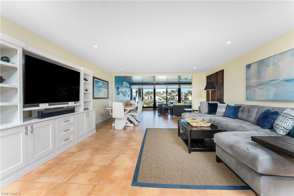 BURNT STORE MARINA - Residential