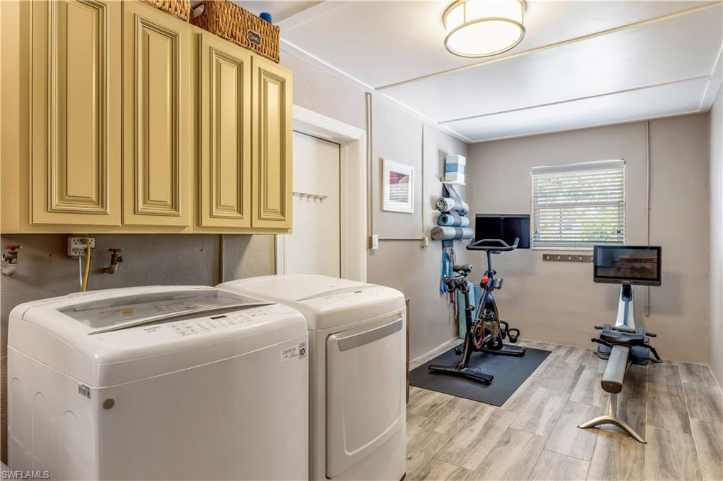 SEMINOLE ESTATES - Residential