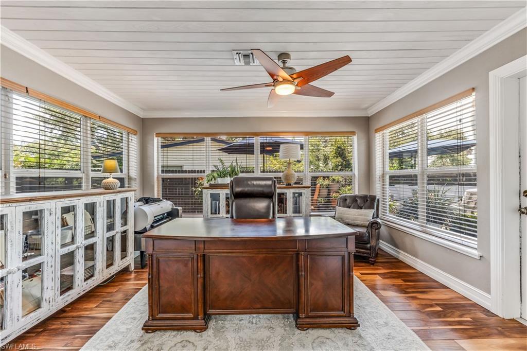 SEMINOLE ESTATES - Residential