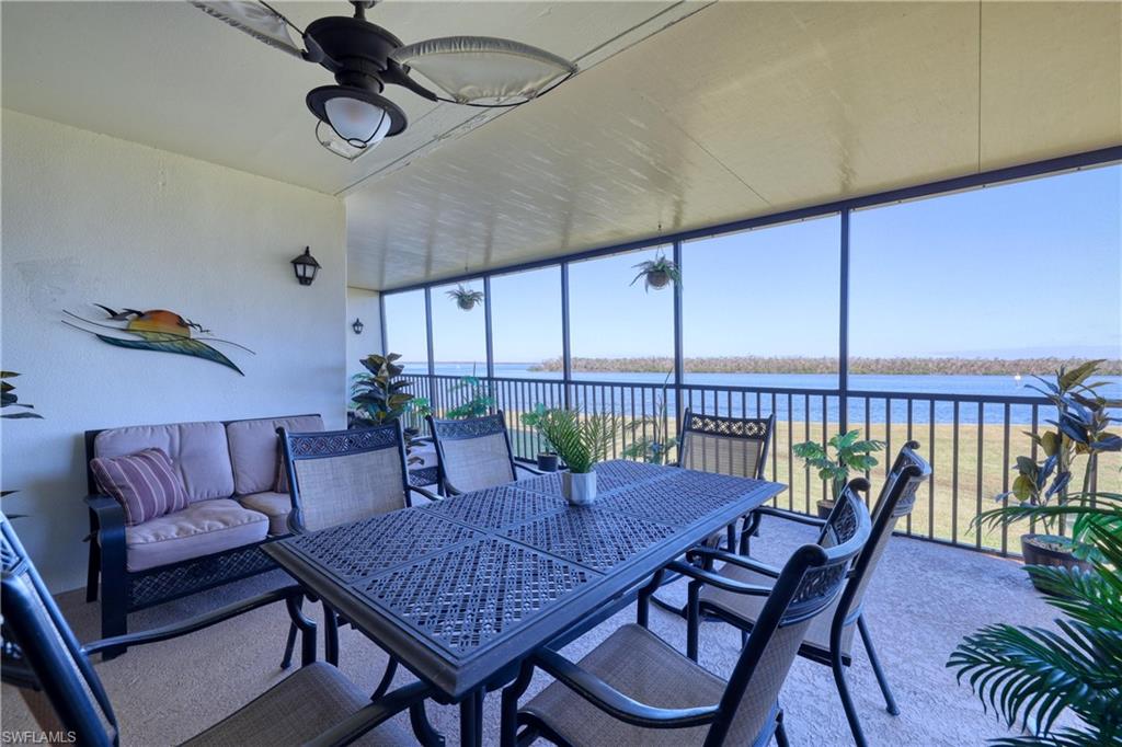 THE PALMS OF BAY BEACH - Residential