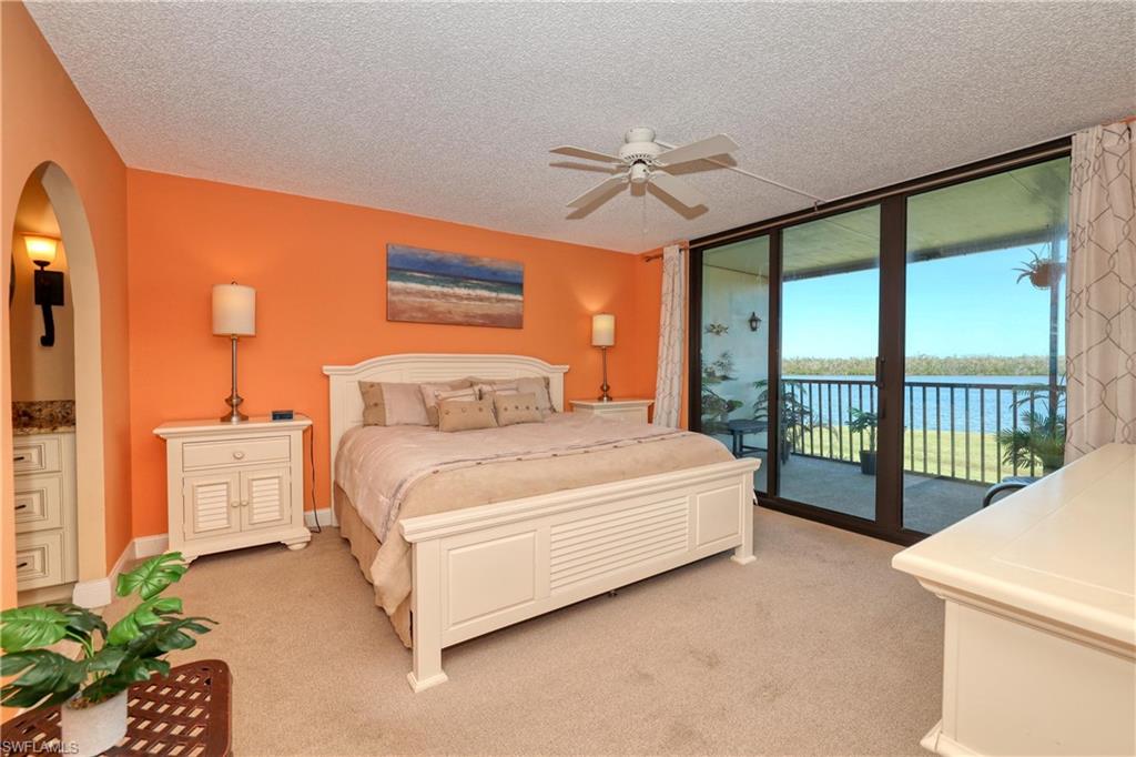 THE PALMS OF BAY BEACH - Residential