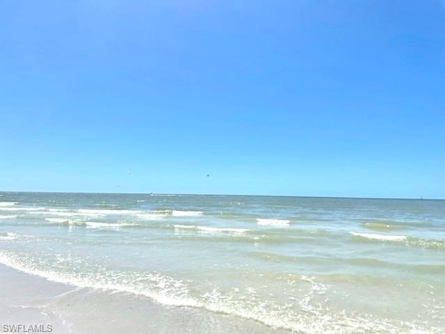 GATEWAY VILLAS - Residential