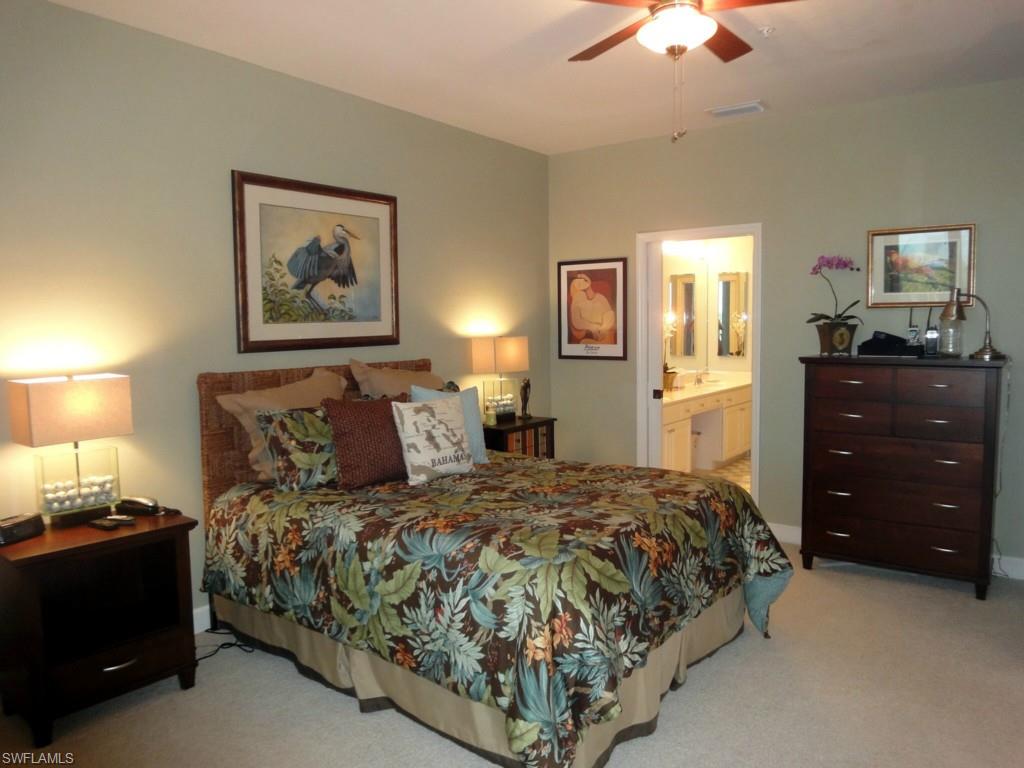 SUTTON WALK - Residential