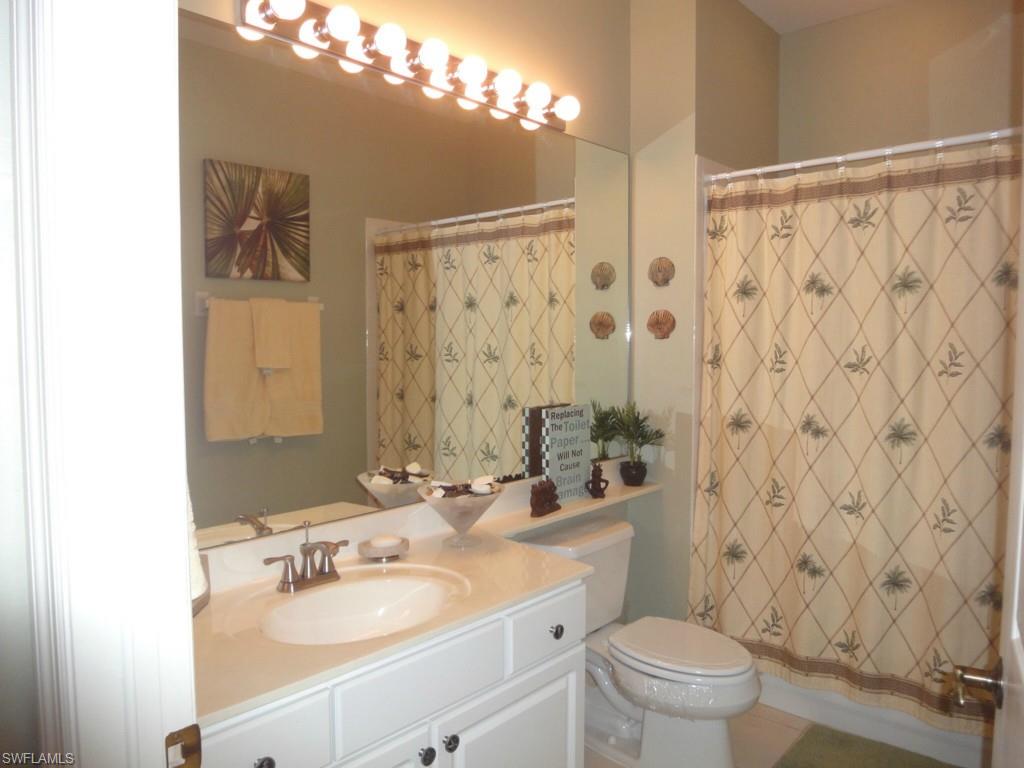 SUTTON WALK - Residential