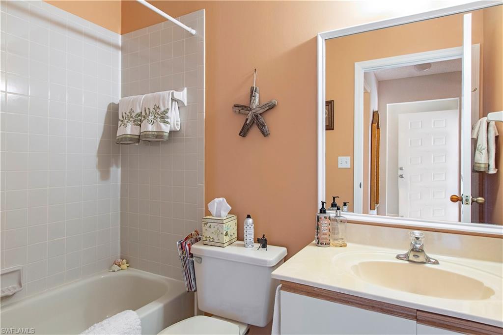 CHATHAM SQUARE - Residential