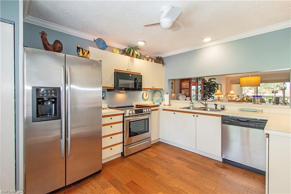 CHATHAM SQUARE - Residential