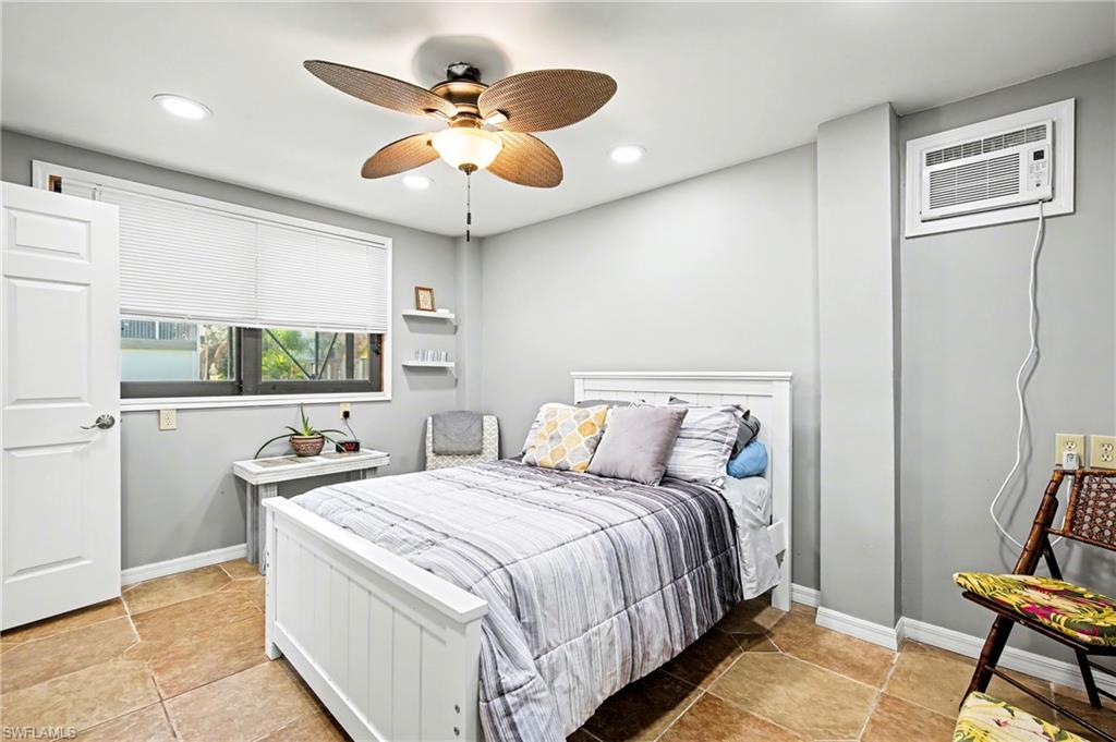 MCPHIE PARK - Residential