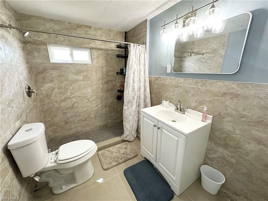 BAYSIDE ESTATES - Residential