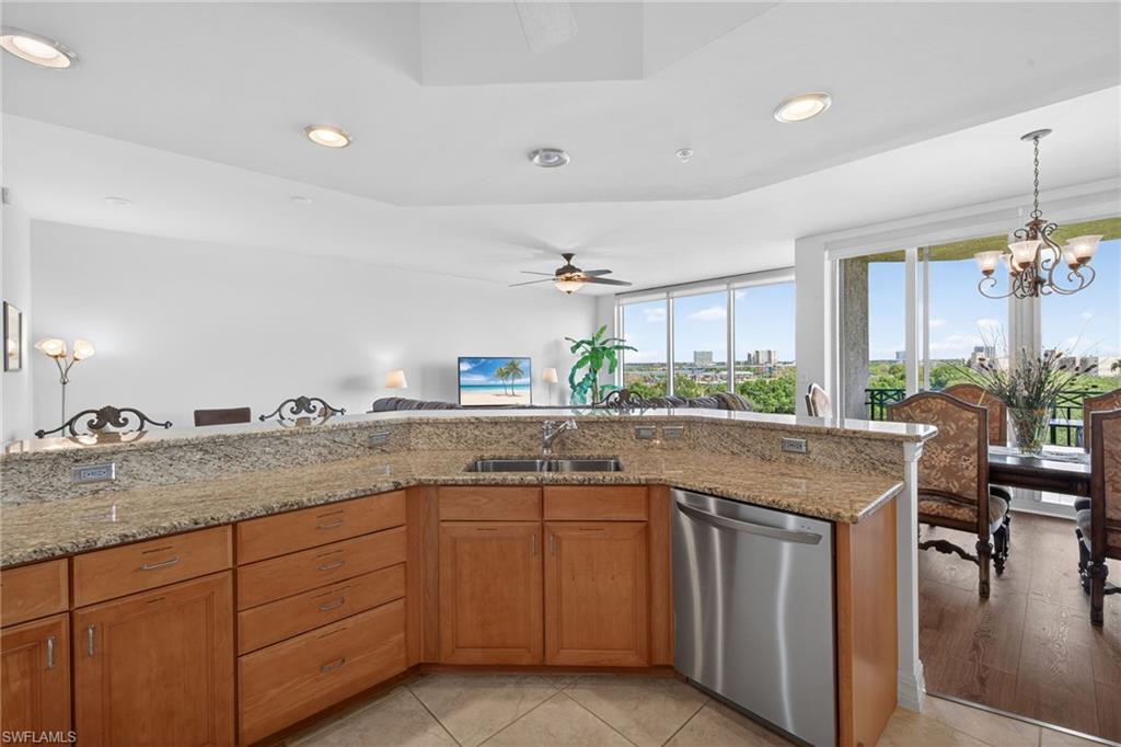 NORTH STAR YACHT CLUB - Residential