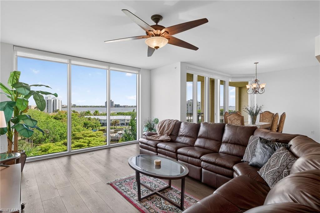 NORTH STAR YACHT CLUB - Residential