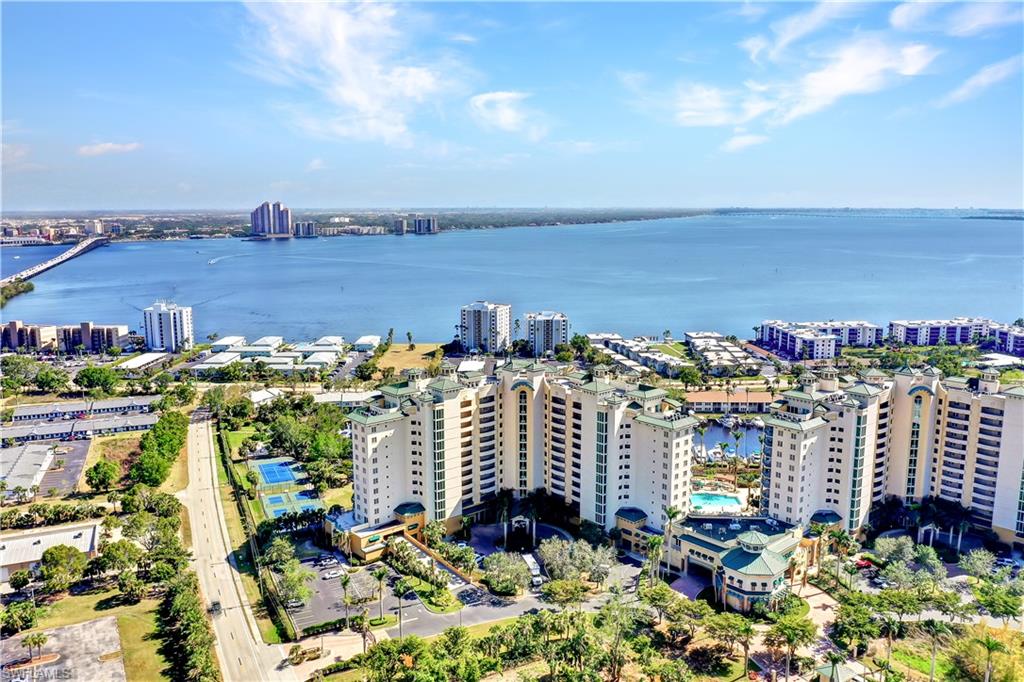 NORTH STAR YACHT CLUB - Residential