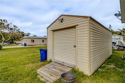 A home in BOKEELIA