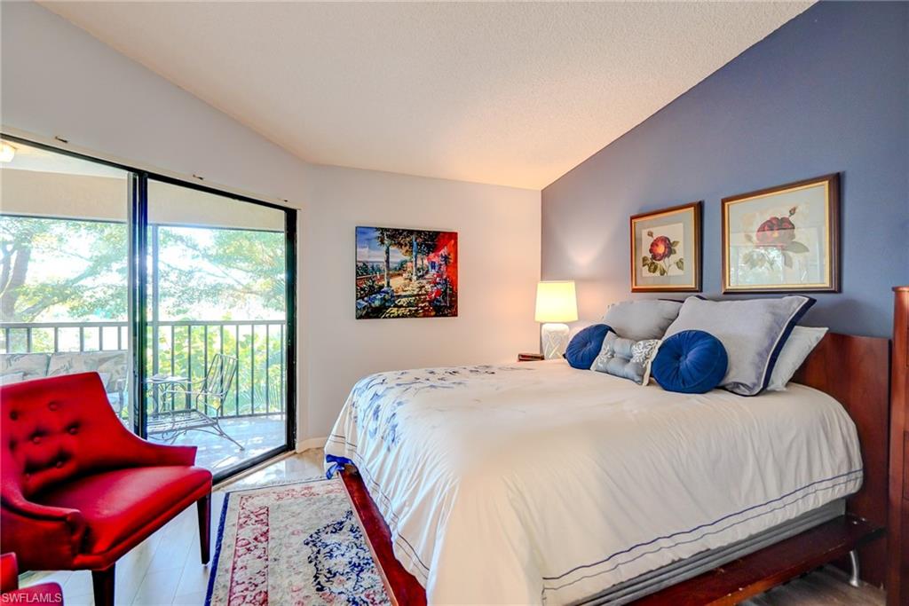 VILLAGES - Residential