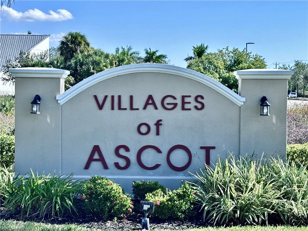 VILLAGES - Residential