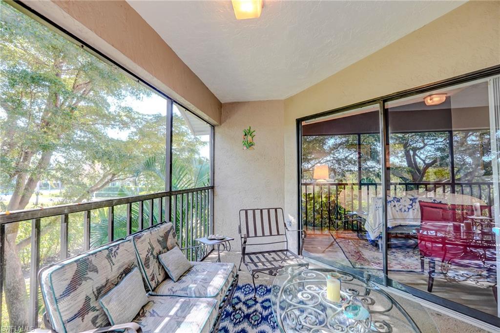 VILLAGES - Residential