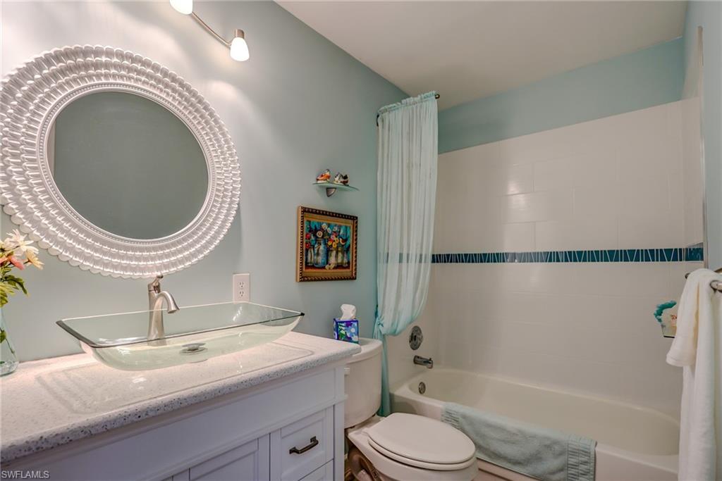 VILLAGES - Residential