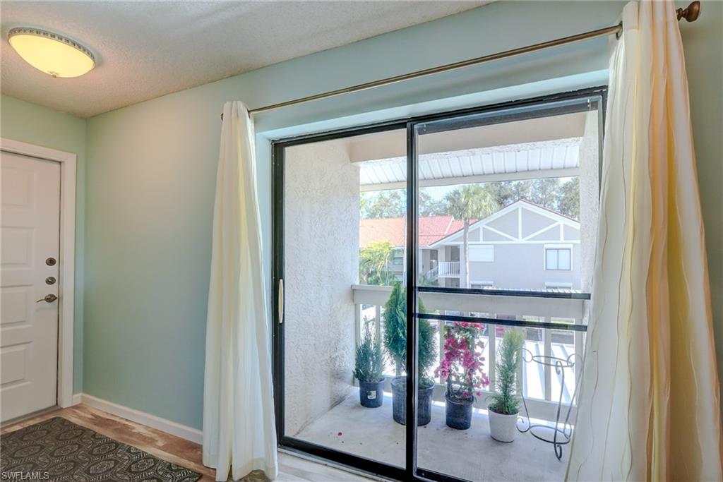 VILLAGES - Residential