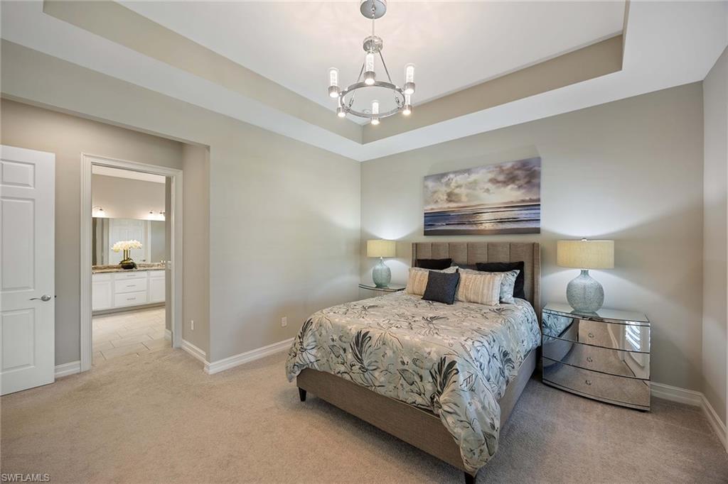 SAVANNAH LAKES - Residential