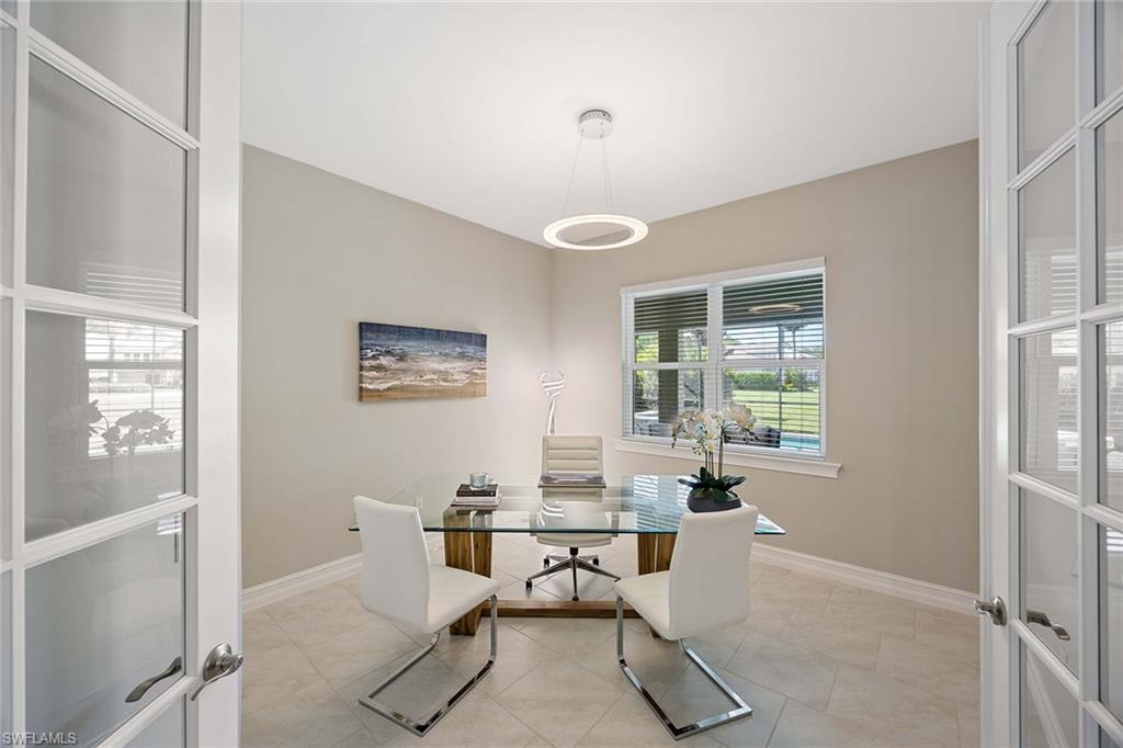 SAVANNAH LAKES - Residential