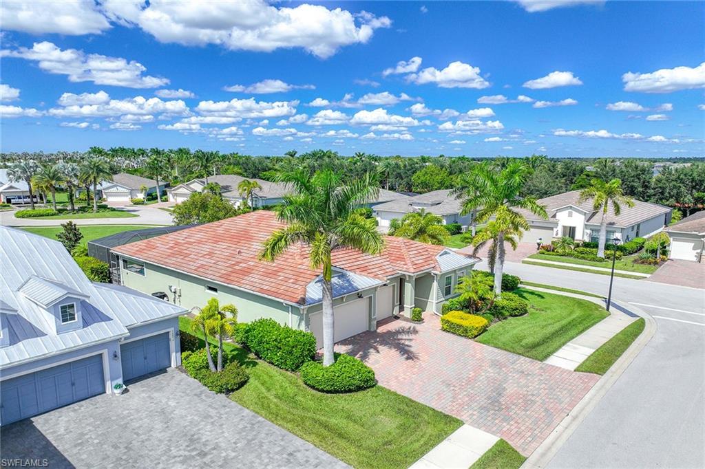 SAVANNAH LAKES - Residential