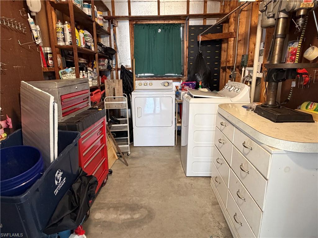 CARRIAGE VILLAGE - Residential