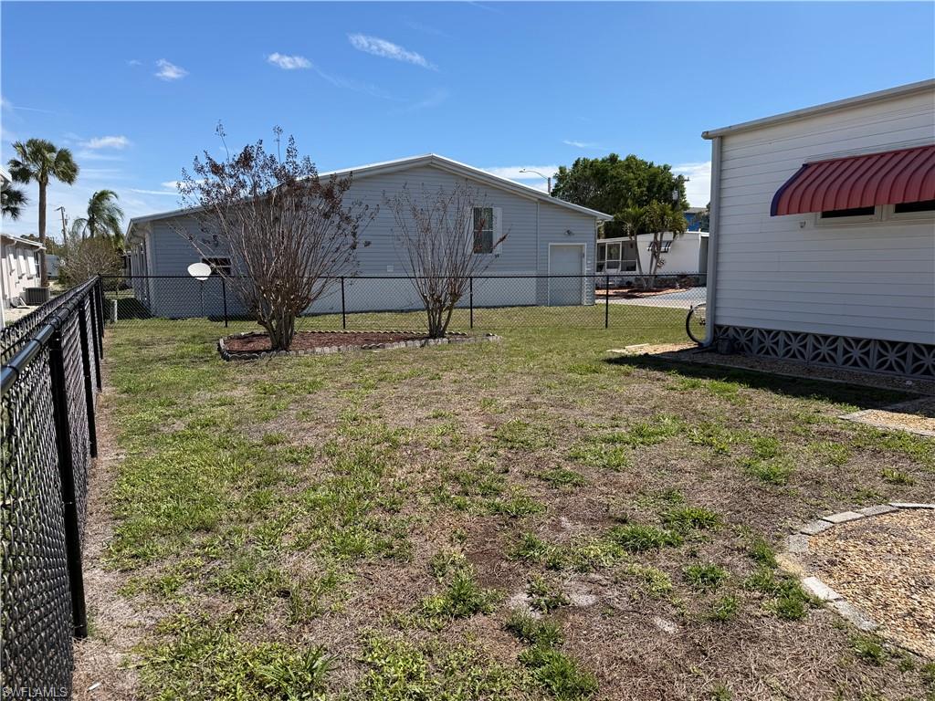 CARRIAGE VILLAGE - Residential