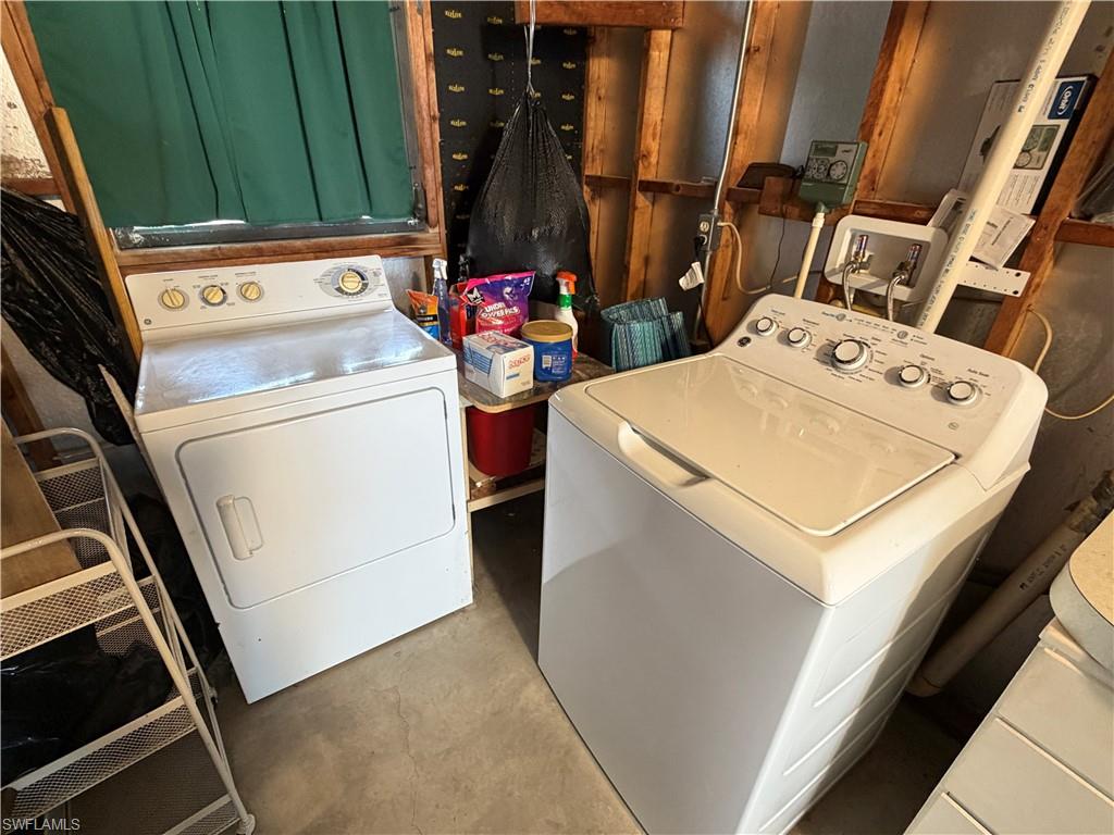 CARRIAGE VILLAGE - Residential