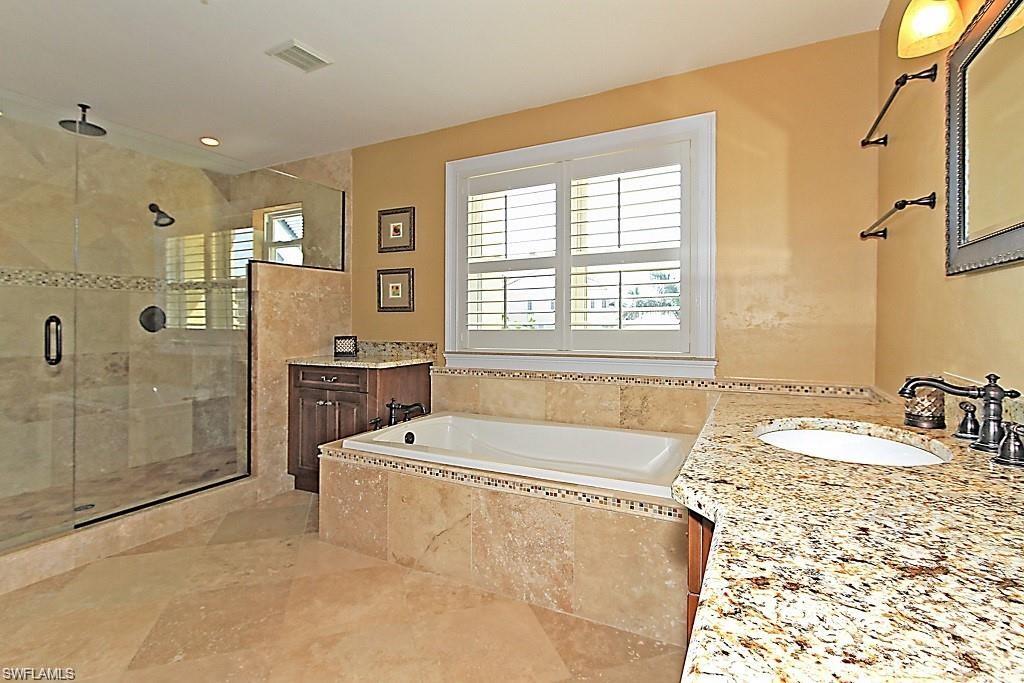 BAREFOOT BEACH - Residential