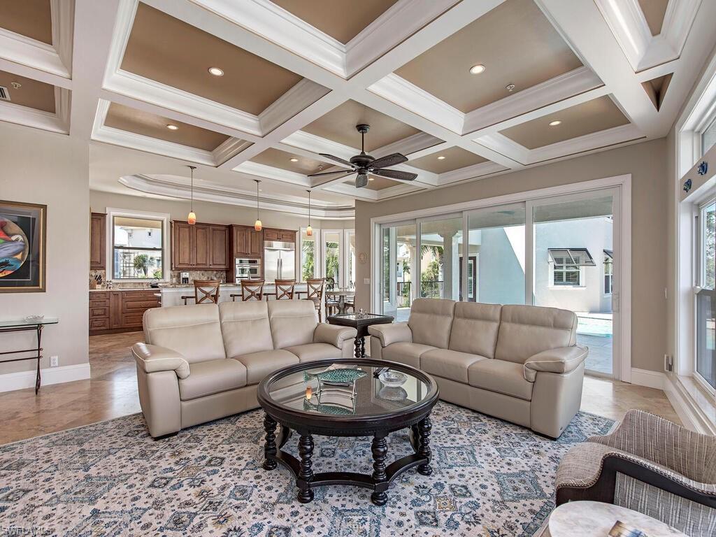 BAREFOOT BEACH - Residential