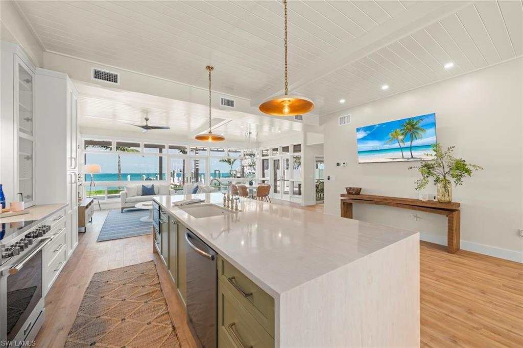 LANES F A BAYVIEW SUBD - Residential