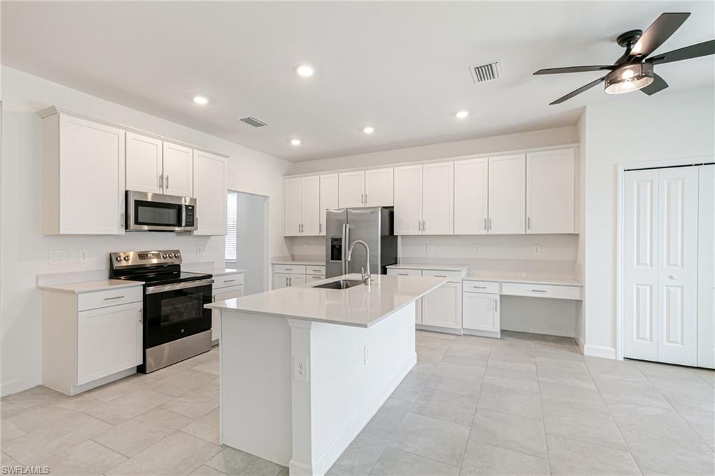 BAYSHORE RANCH - Residential