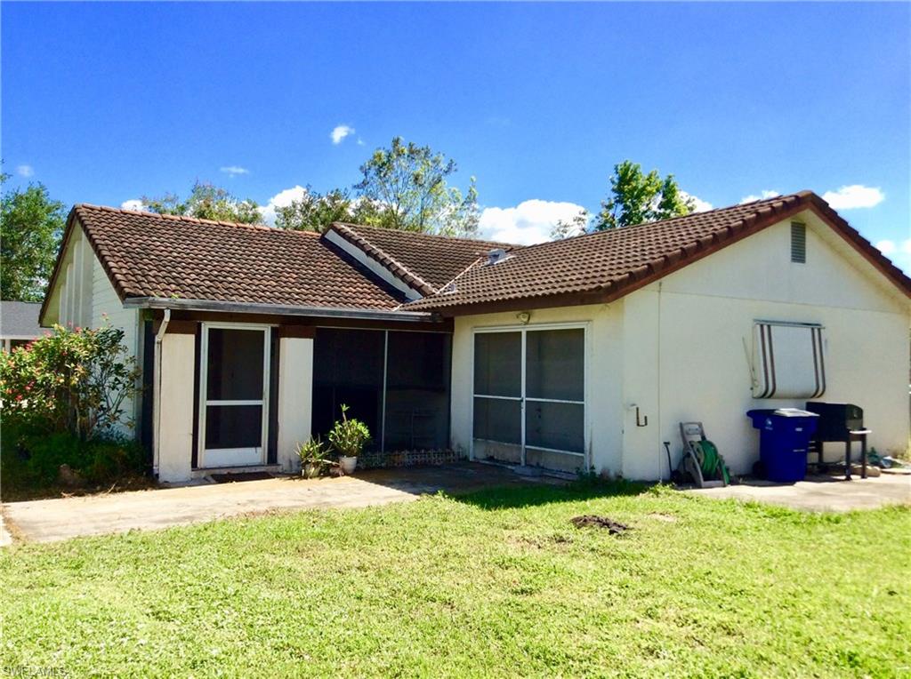 WILLOW LAKE - Residential