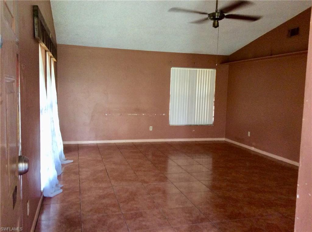 WILLOW LAKE - Residential