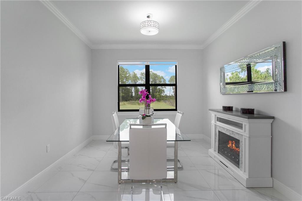 GOLDEN GATE ESTATES - Residential