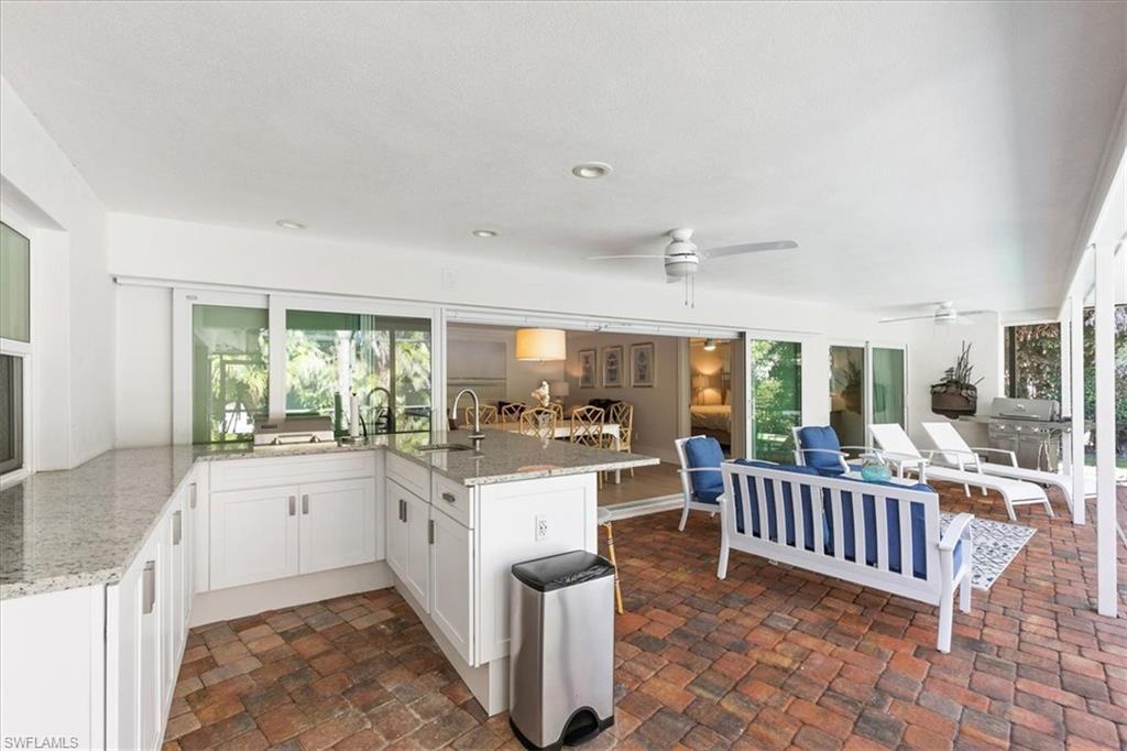 PARK SHORE - Residential Lease