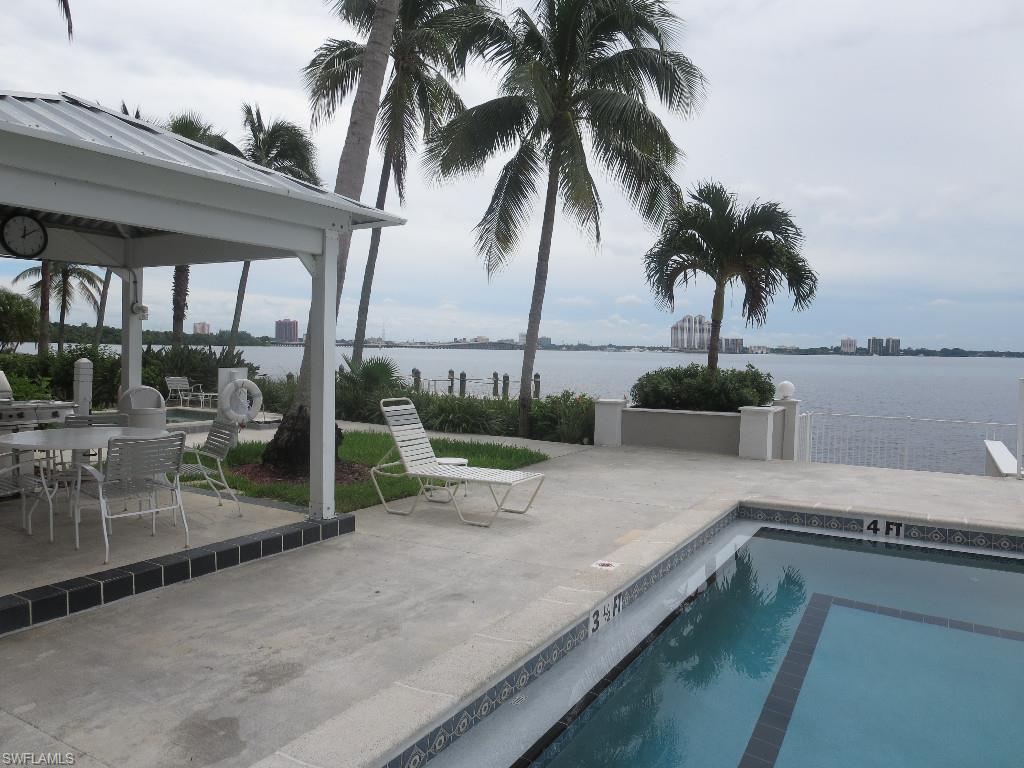 NORTH SHORE PLACE - Residential