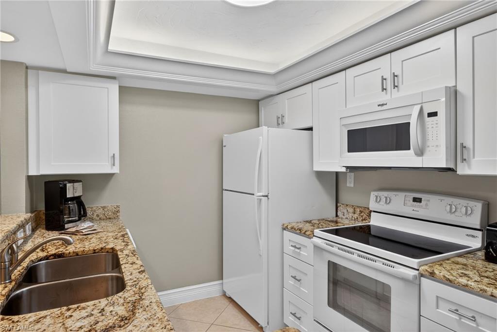 SUNDIAL OF SANIBEL - Residential