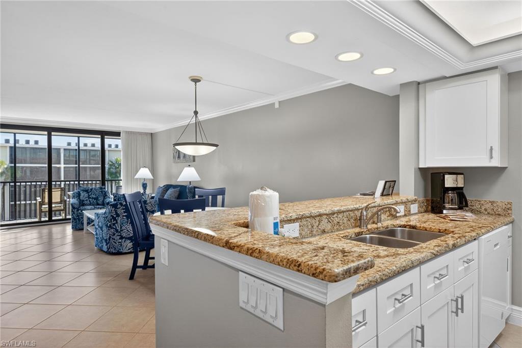 SUNDIAL OF SANIBEL - Residential