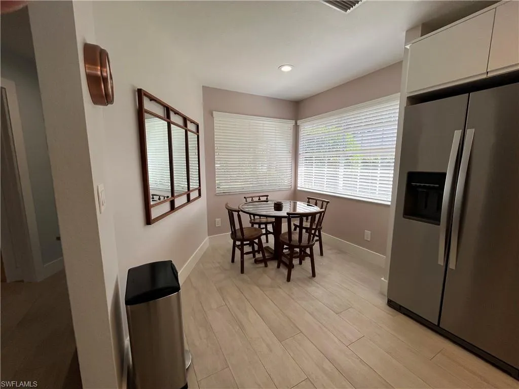 Naples, Florida 34109, United States, 2 Bedrooms Bedrooms, ,2 BathroomsBathrooms,Residential,Pending,122824