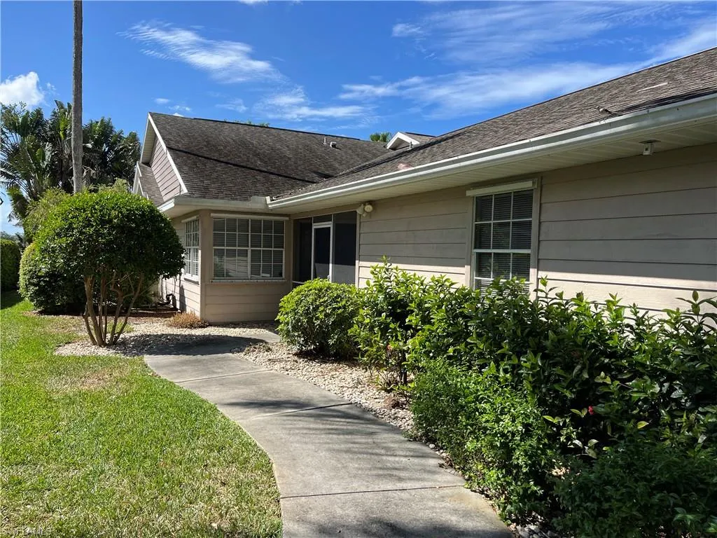 Naples, Florida 34109, United States, 2 Bedrooms Bedrooms, ,2 BathroomsBathrooms,Residential,Pending,122824