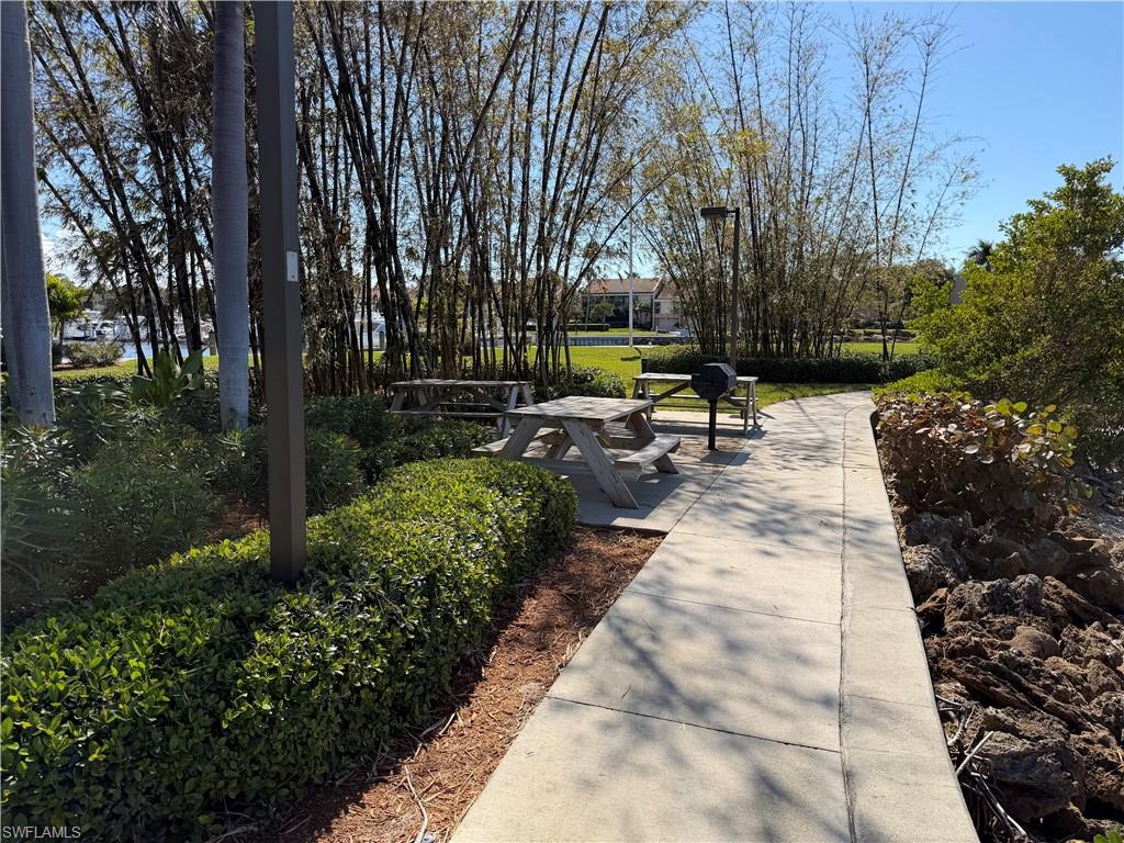 STEAMBOAT BEND EAST - Residential