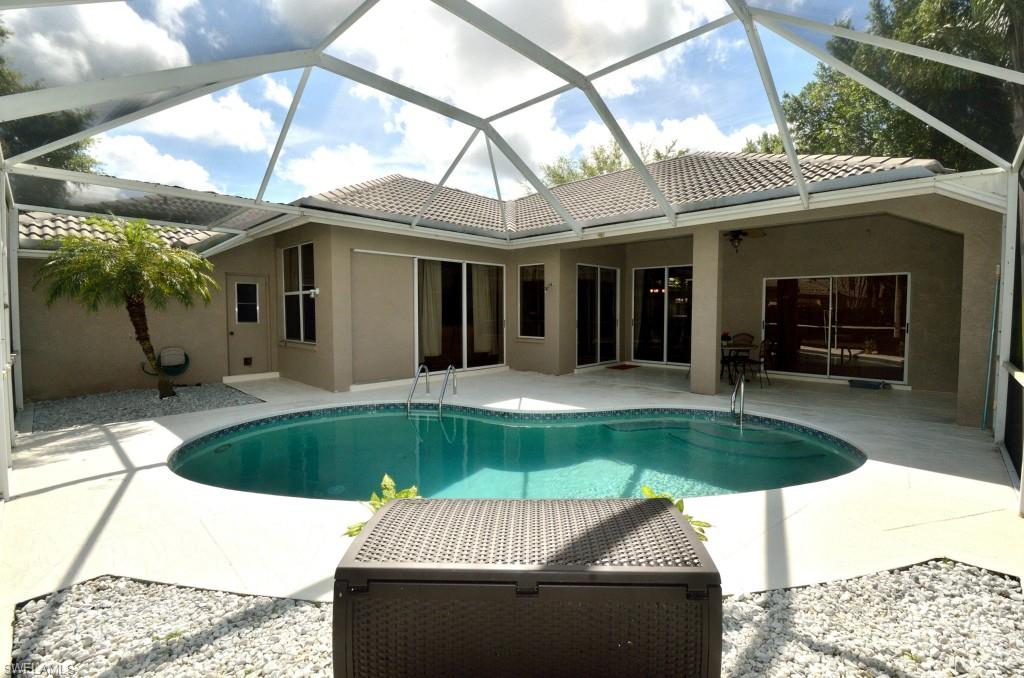 FAIRWAY ISLES - Residential